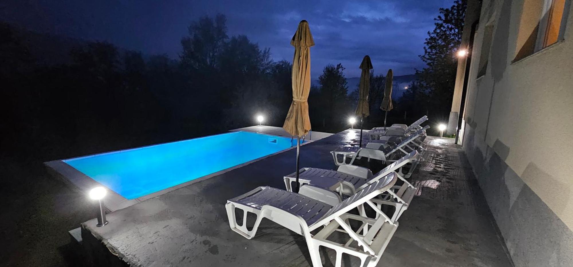 Oasis With Pool Villa *